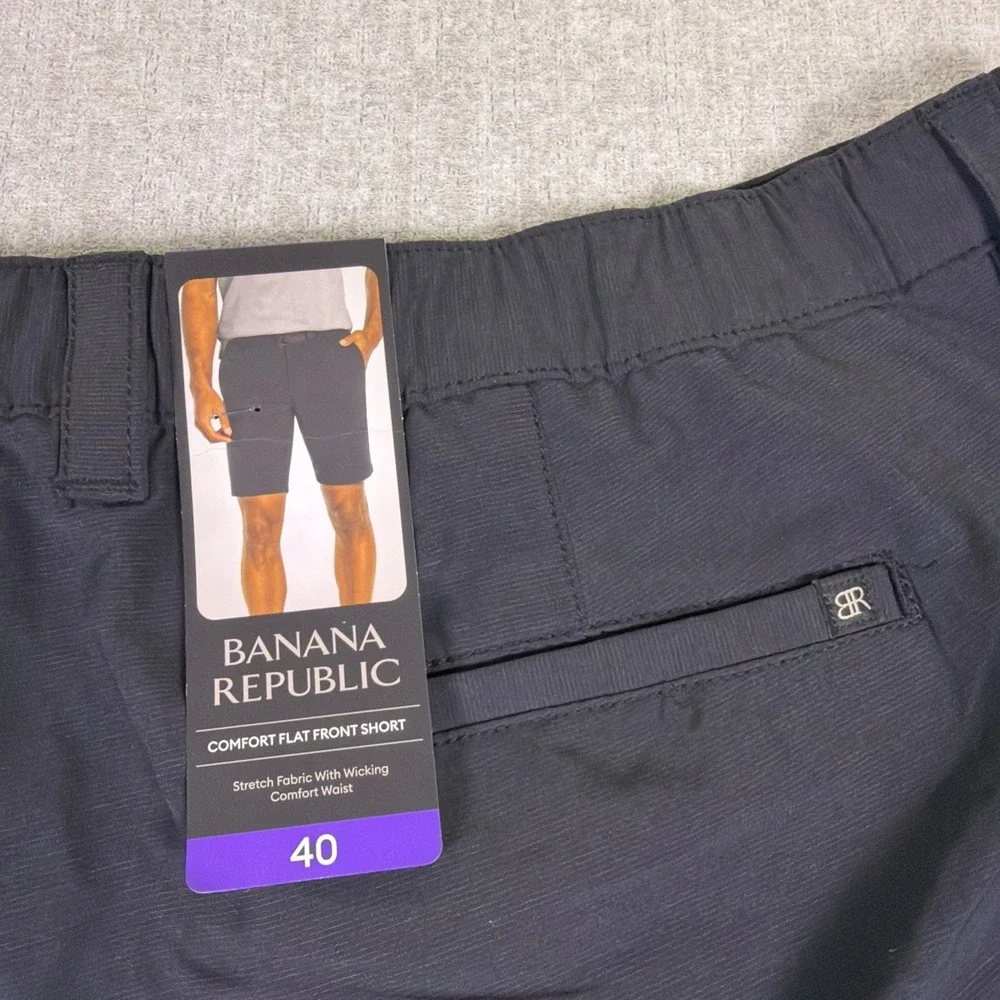 NWT Banana Republic Shorts Mens 40 Black Comfort Flat Front Shorts Golf Casual‎
